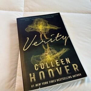 Verity by Colleen Hoover Book